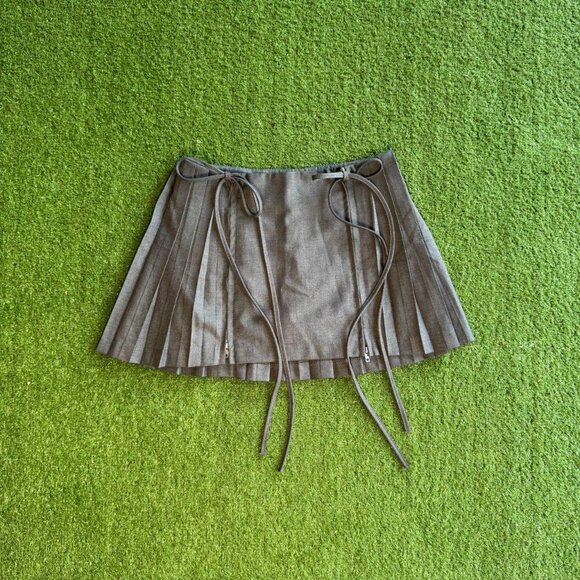 Gray Pleated Mini Skirt with Ties - Picture 1 of 3